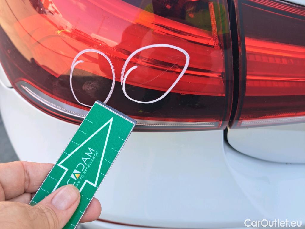  Mercedes  A-Klasse MERCEDES-BENZ Clase A / 2018 / 4P / sedán Sedán A 250 e #2
