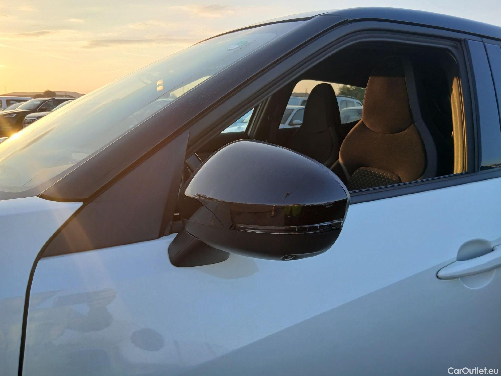  Nissan  Juke NISSAN  / 2019 / 5P / crossover DIG-T 84 kW (114 CV) DCT 7 V N-Connecta #6