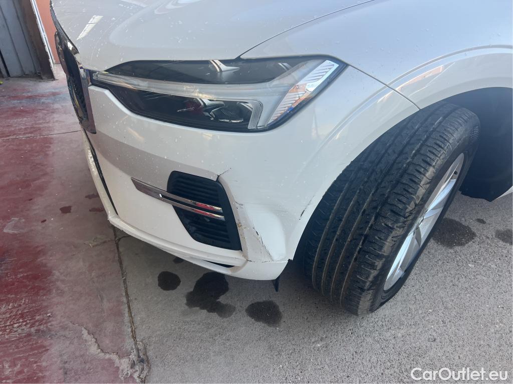  Volvo  XC60 VOLVO  / 2017 / 5P / todoterreno 2.0 B4 D AWD Core Auto #1