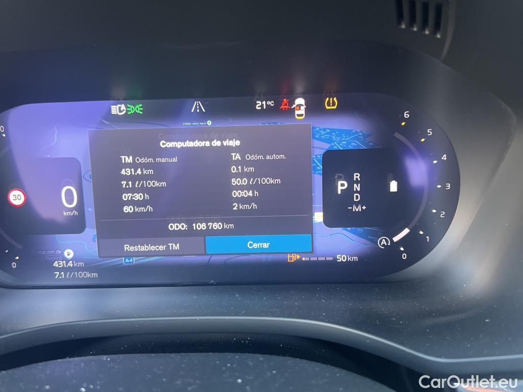  Volvo  XC60 VOLVO  / 2017 / 5P / todoterreno 2.0 B4 D AWD Core Auto #21
