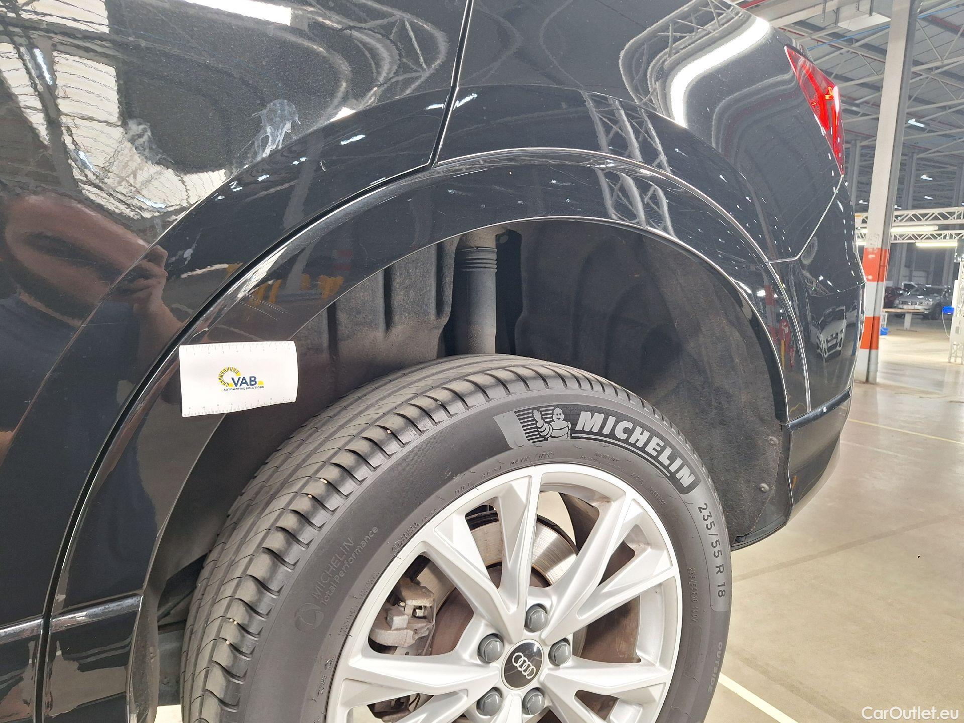  Audi  Q3 Audi,  SB '19 PHEV,  SB 45 TFSie PHEV S Li.Str. #18