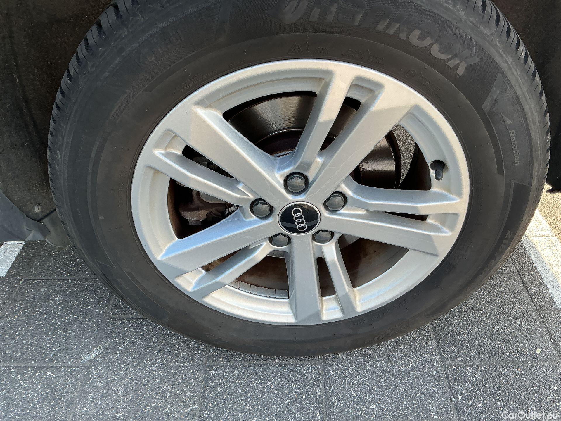  Audi  Q3 Audi,  '18 PHEV,  45 TFSie PHEV 180kW Str. #17