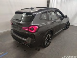 iX3