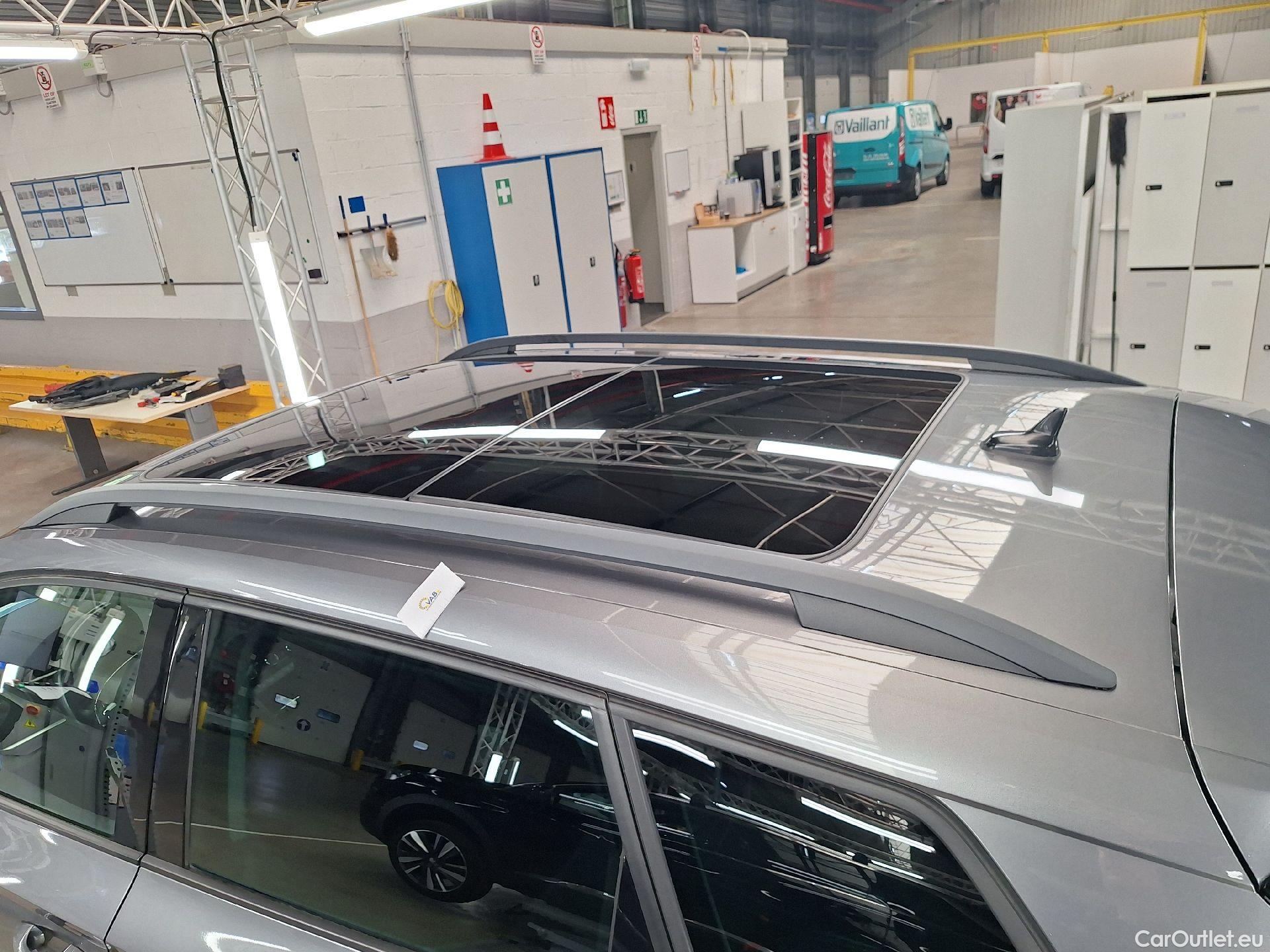  Skoda  Karoq Skoda,  '17,  2.0TDi 85kW Clever #32