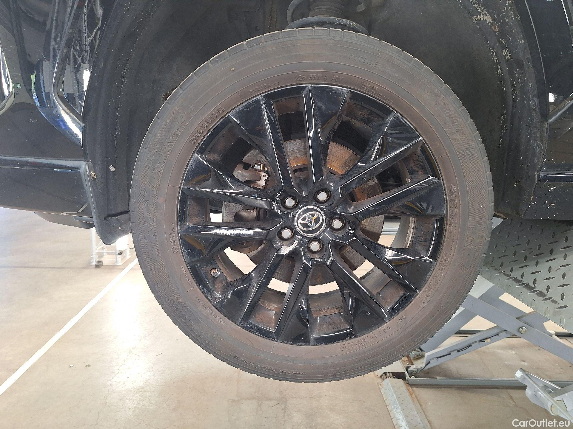  Toyota  RAV4 Toyota,  '18, Toyota  2.5 Hybrid Lithium Black Edition CVT 5 #33