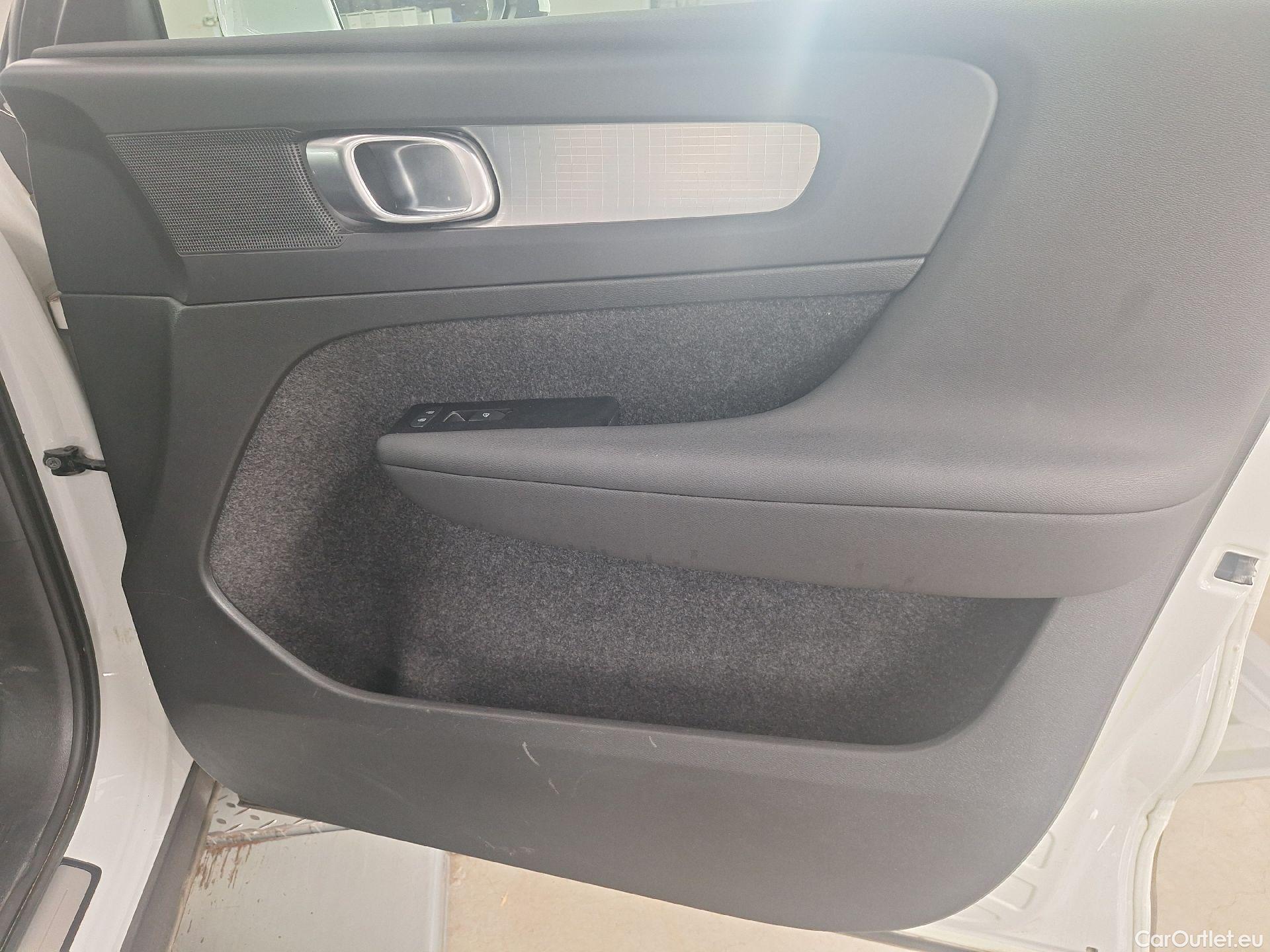  Volvo  XC 40 Volvo, XC40 '17 PHEV, XC40 T4 PHEV Inscript.Exp.Gtr. #13