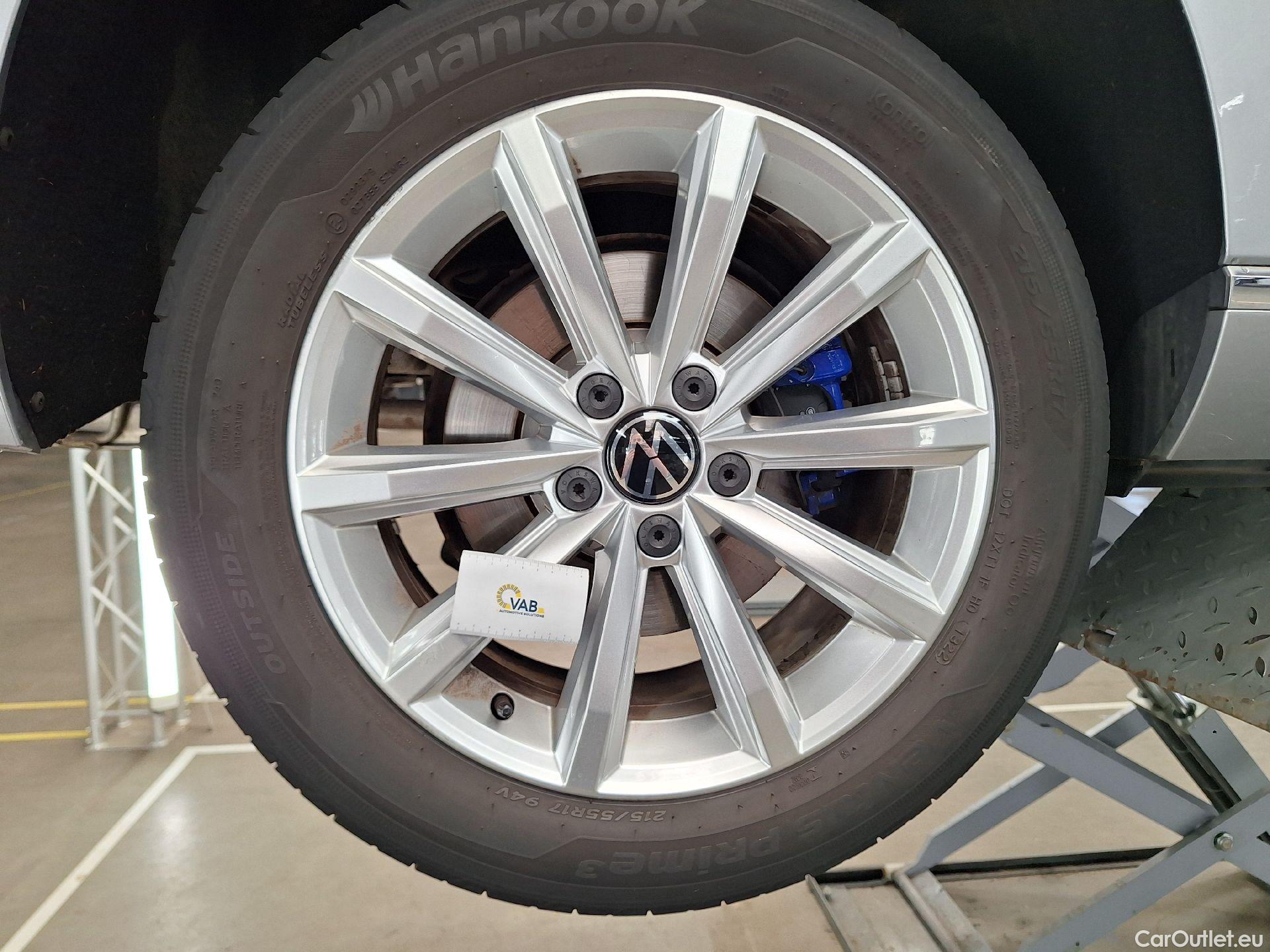  Volkswagen  Passat VW,  V FL'19 PHEV, Pass.Var.TSI GTE Bus.DSG #19