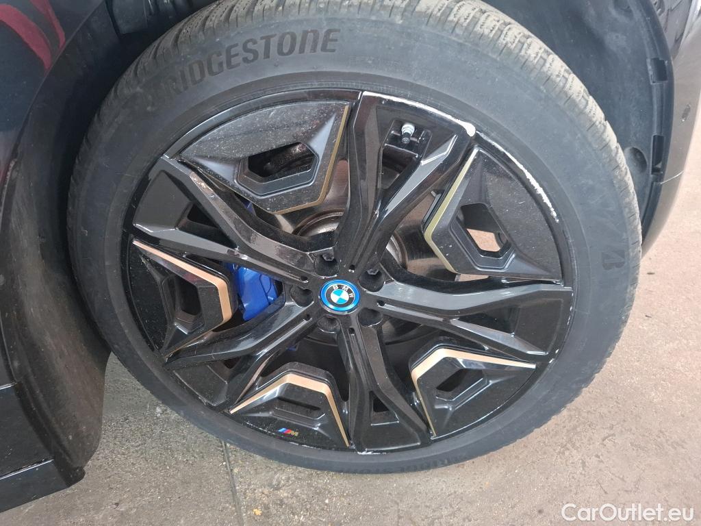  Bmw  iX Série  50 xDrive 111kWh BVA #23