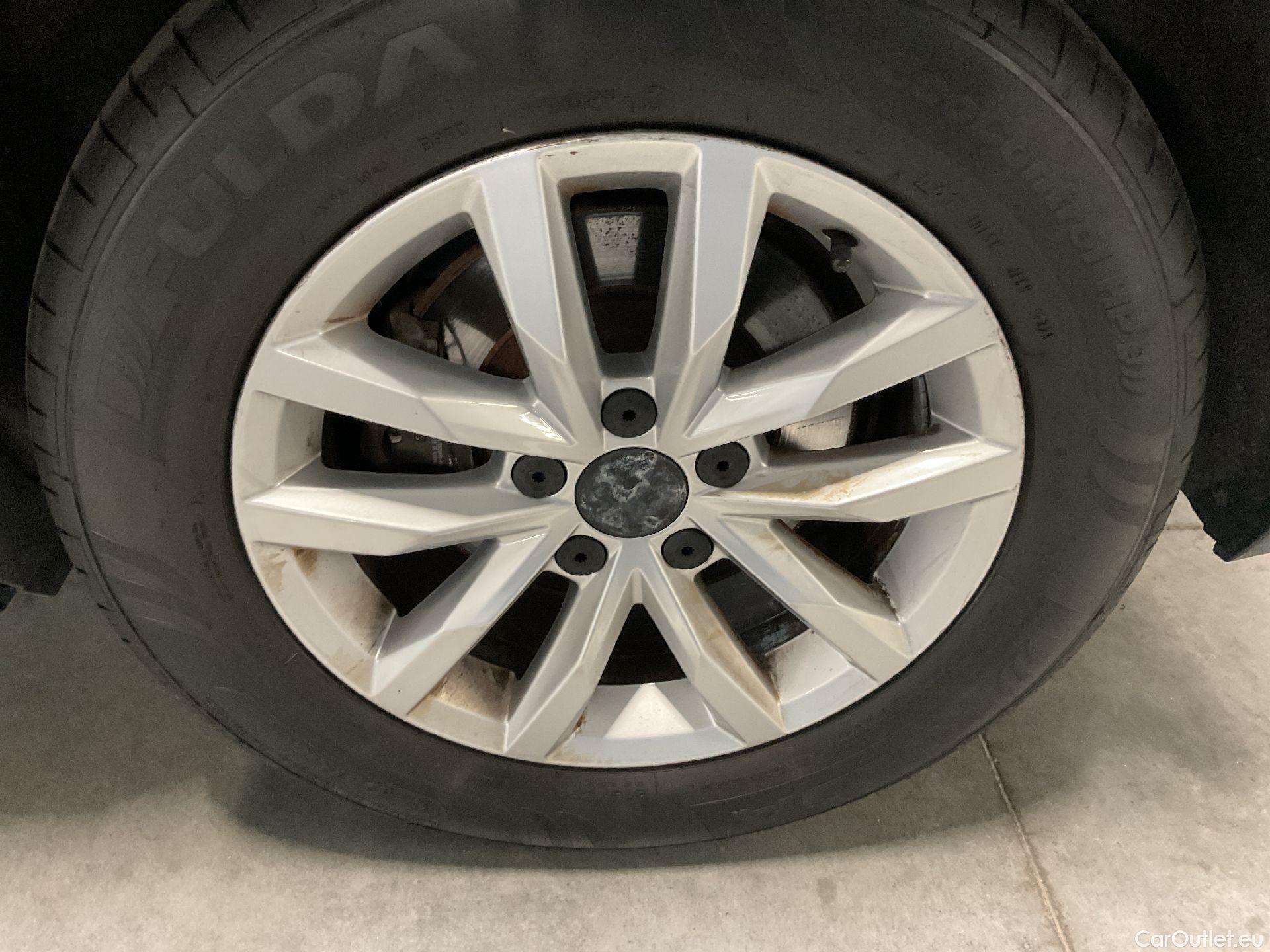  Volkswagen  Passat VW,  Variant FL'19, Pass.Var.TSI 150 Style Bus. #11