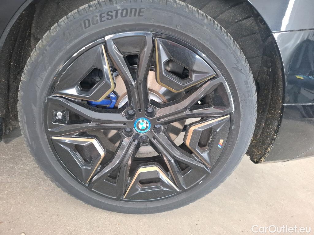  Bmw  iX Série  50 xDrive 111kWh BVA #30