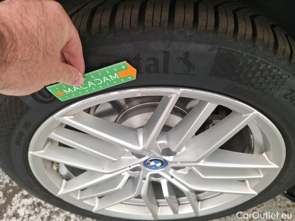  Bmw  Serie 5 BMW Série 5 / 2023 / 4P / Berline 530e xDrive 299ch BVA8 #25