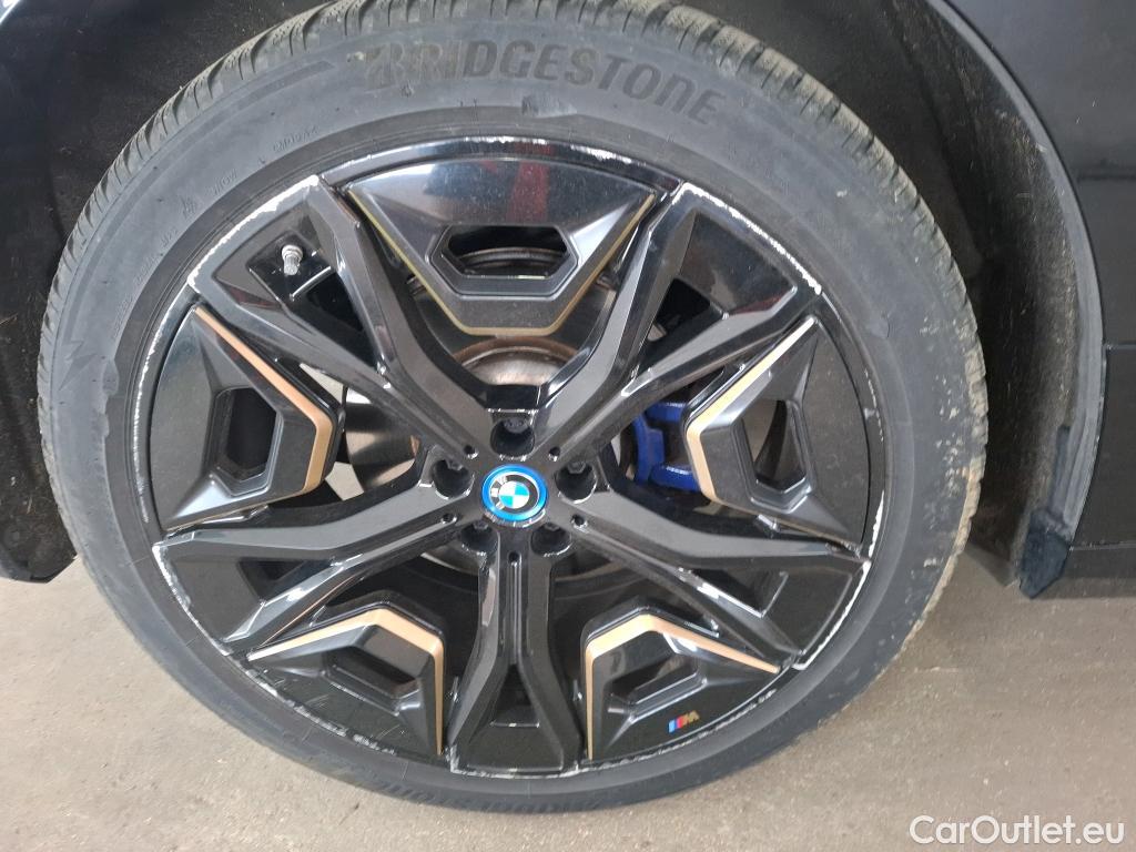  Bmw  iX Série  50 xDrive 111kWh BVA #19