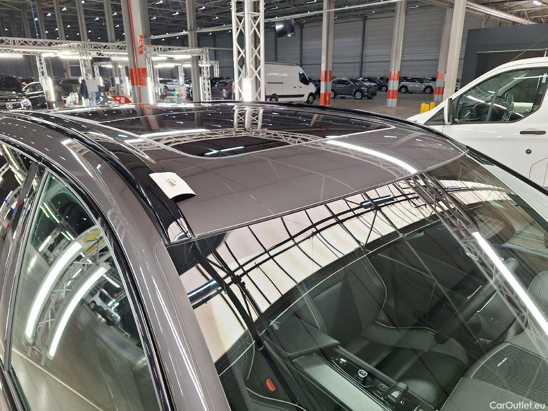  Volvo  XC60 Volvo,  FL'21 PHEV, Volvo  T6 PHEV 4x4 R-Design Aut. 5d #32