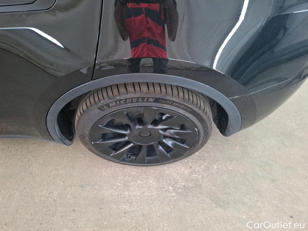  Tesla  Model Y TESLA  / 2021 / 5P / SUV RWD #15