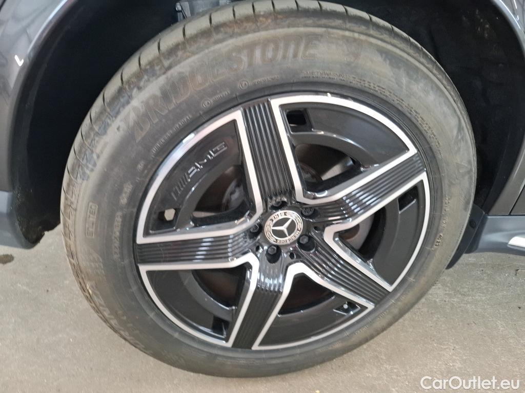  Mercedes  GLC MERCEDES-BENZ  / 2022 / 5P / SUV  400 e AMG Line 4MATIC #2