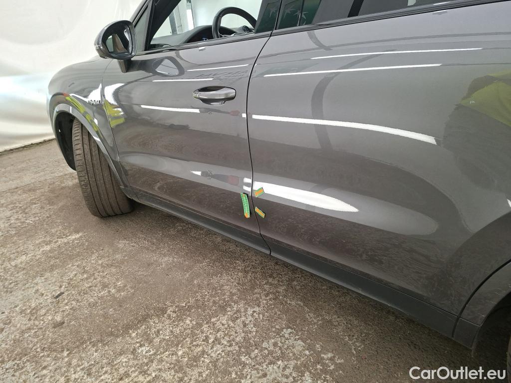  Porsche  Cayenne PORSCHE  Coupé / 2019 / 5P / SUV  E-Hybrid Coupé #16