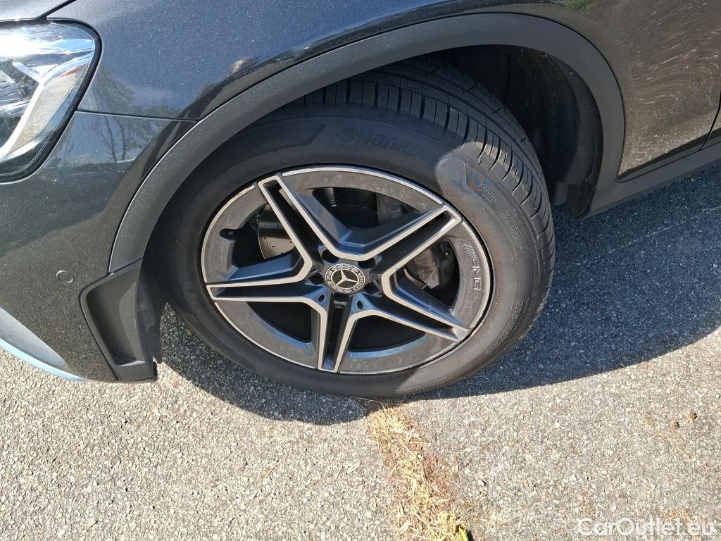  Mercedes  G-Klasee MERCEDES-BENZ GLC Coupe / 2019 / 5P / Coupé 2.0 GLC 300 E AMG LINE 4MATIC #14