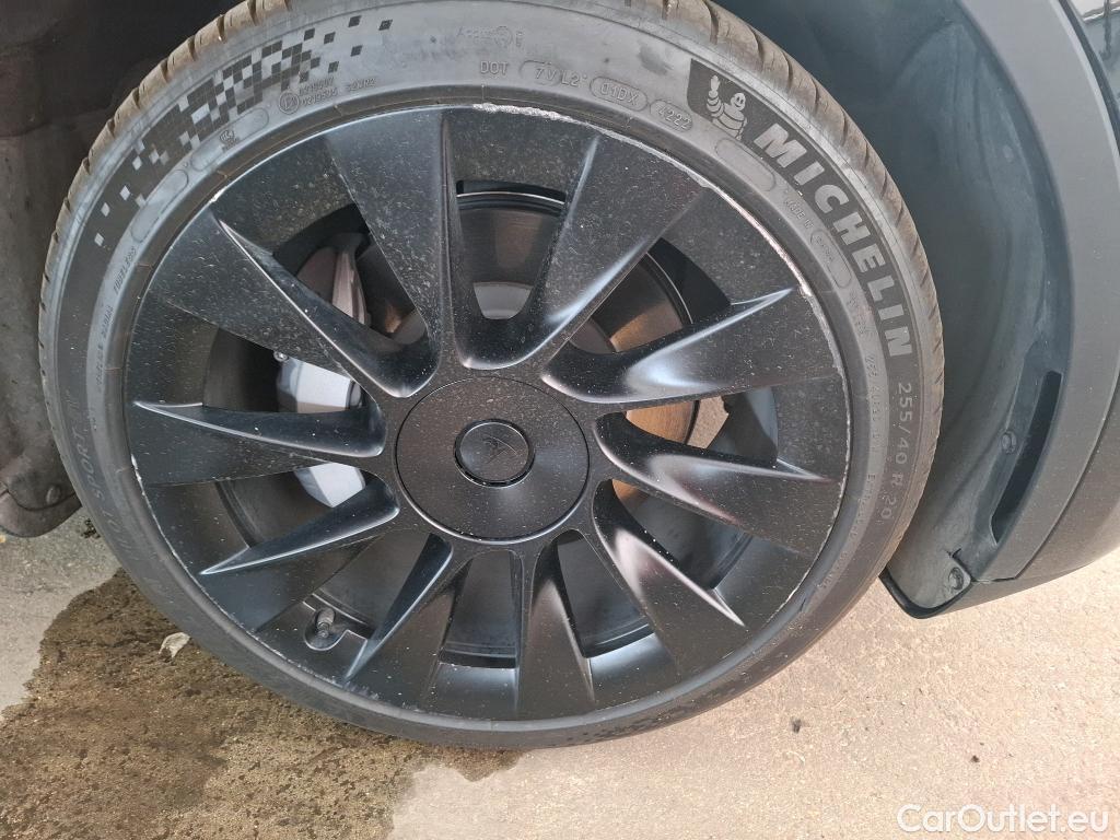  Tesla  Model Y TESLA  / 2021 / 5P / SUV RWD #2