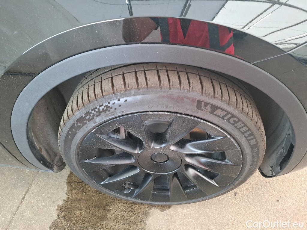 Tesla  Model Y TESLA  / 2021 / 5P / SUV RWD #1