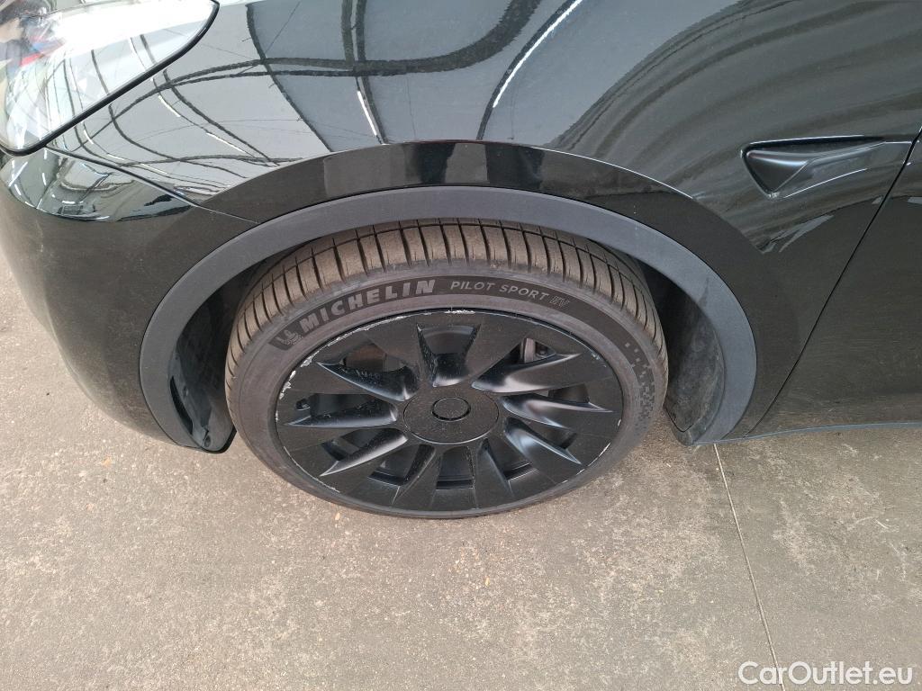  Tesla  Model Y TESLA  / 2021 / 5P / SUV RWD #21