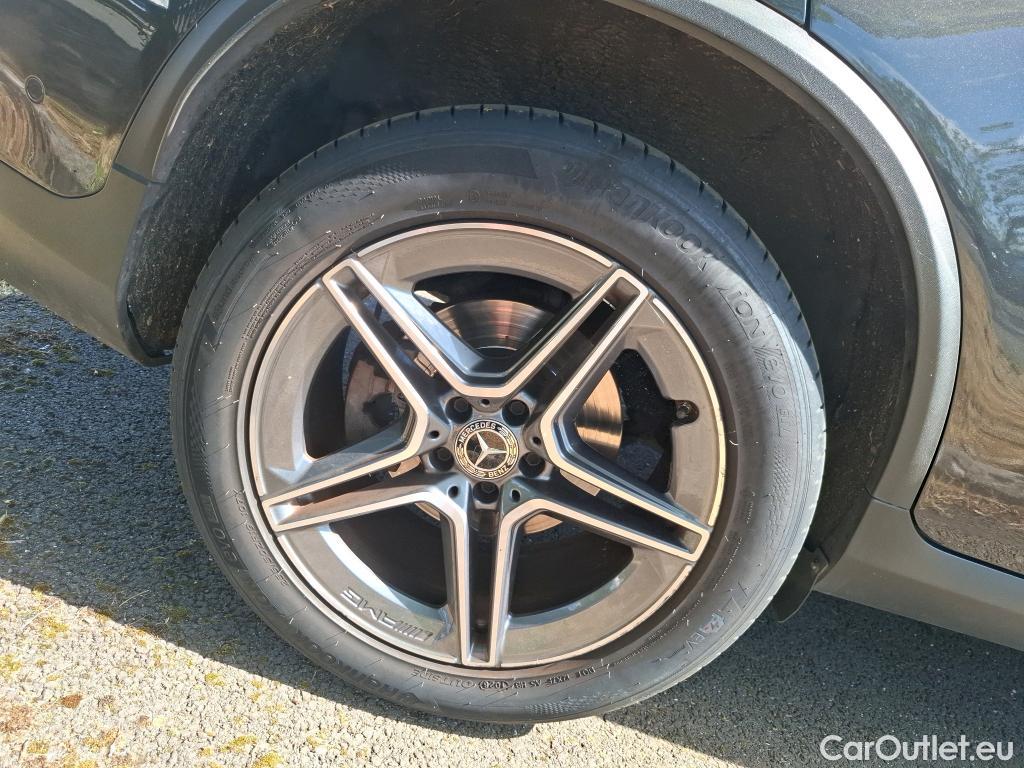  Mercedes  G-Klasee MERCEDES-BENZ GLC Coupe / 2019 / 5P / Coupé 2.0 GLC 300 E AMG LINE 4MATIC #20