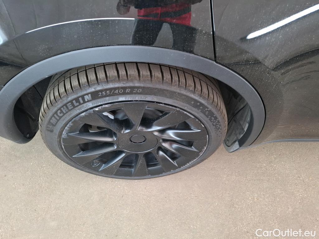  Tesla  Model Y TESLA  / 2021 / 5P / SUV RWD #10