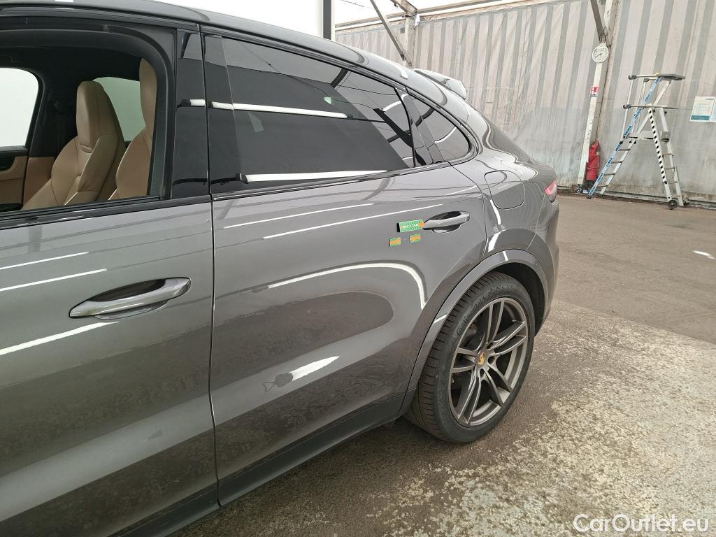  Porsche  Cayenne PORSCHE  Coupé / 2019 / 5P / SUV  E-Hybrid Coupé #7