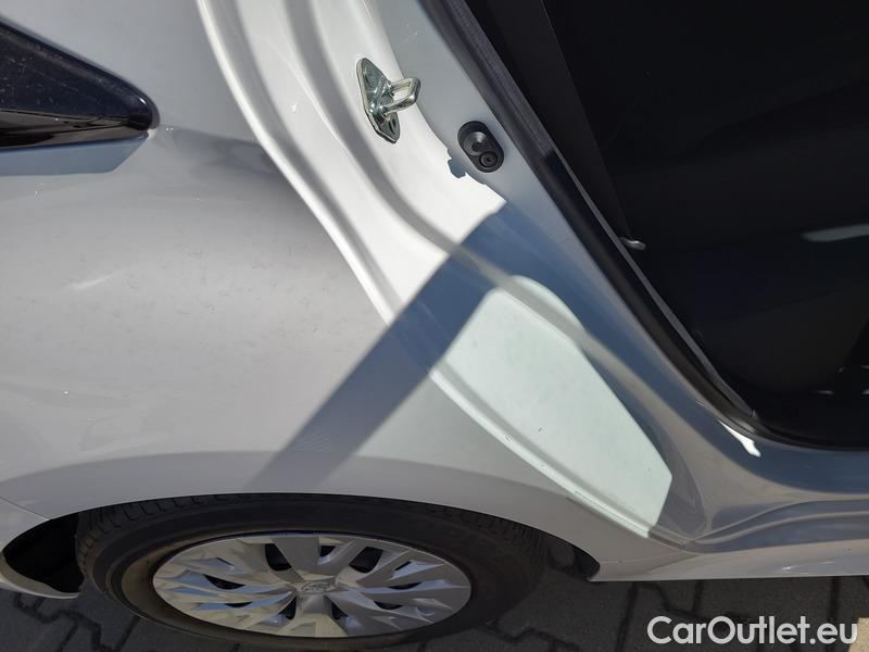  Toyota  Yaris  (XP21) (2020)  1.5DF 125 Comfort #4