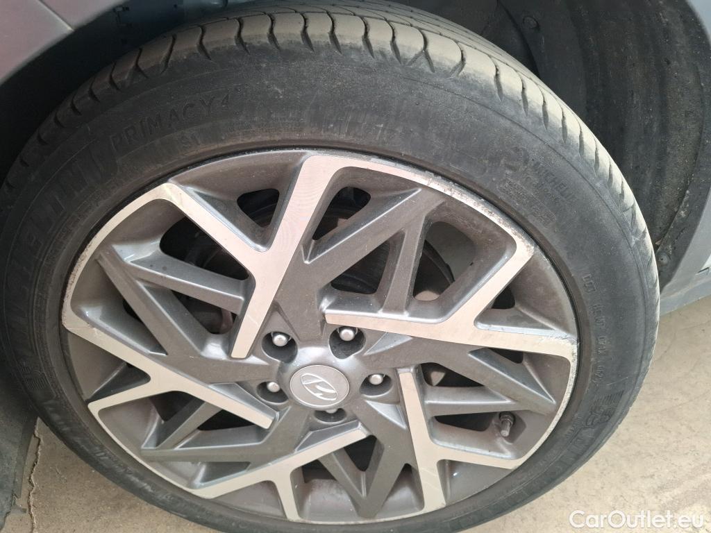  Hyundai  kona  Creative Hybrid 2WD 1.6 GDI 140CV BVA6 E6d #9