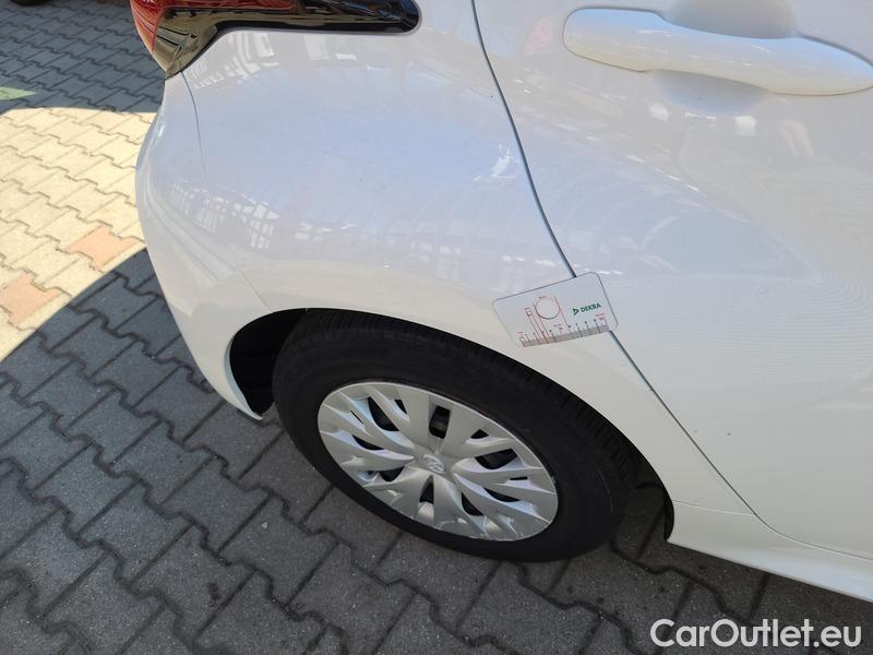  Toyota  Yaris  (XP21) (2020)  1.5DF 125 Comfort #4