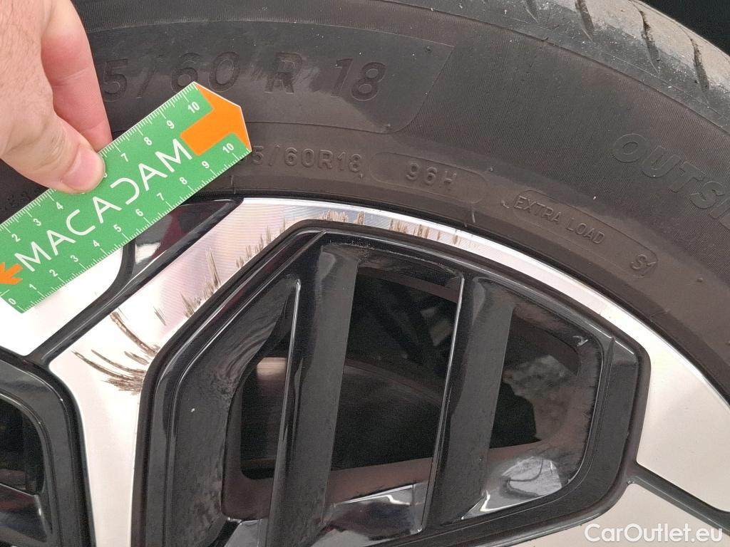  Citroen  C4 CITROEN  X / 2022 / 4P / Berline PureTech 130 S&S EAT8 Shine #12