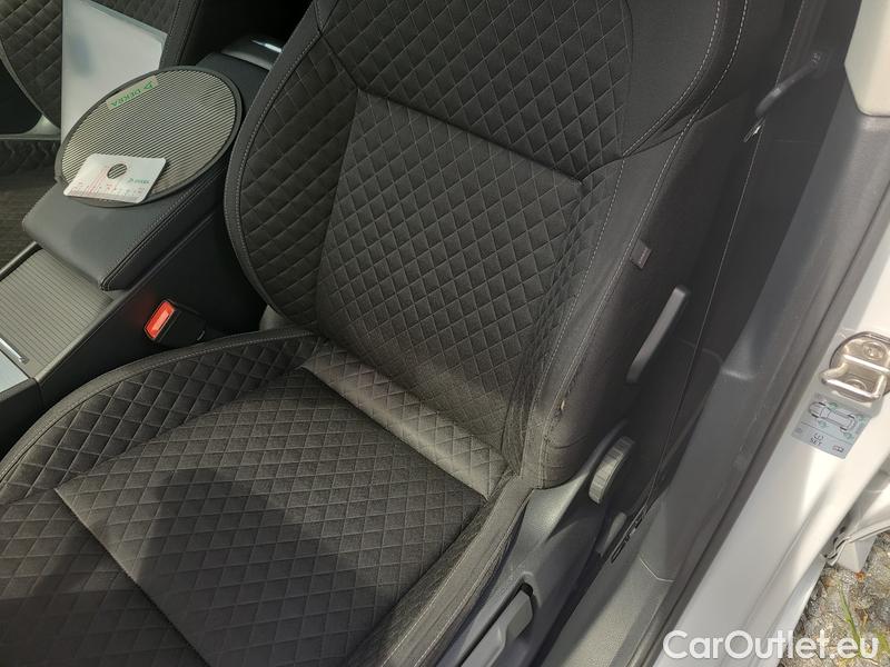  Skoda  Superb  (3V3)(2015) Sup.FL 2.0TDI 200 Ambition AT #1