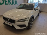 Volvo V60  Cross Country (2018)  CC B4 D AWD PRO