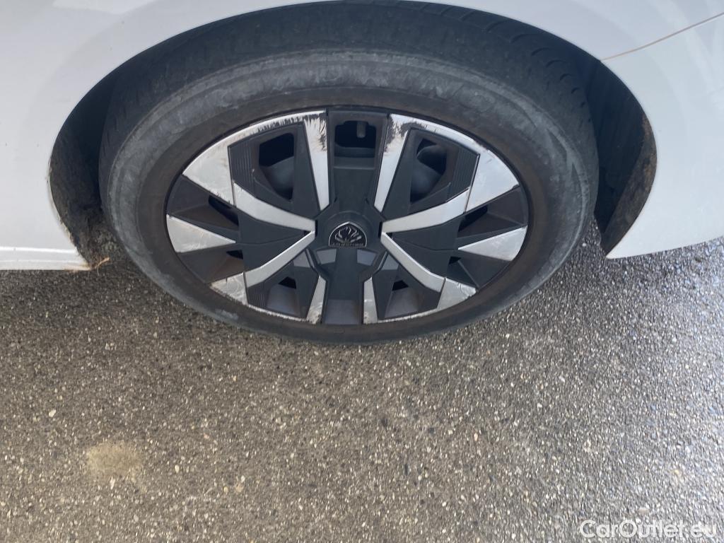  Peugeot  208  Active 1.2 PureTech 100CV BVM6 E6d #5