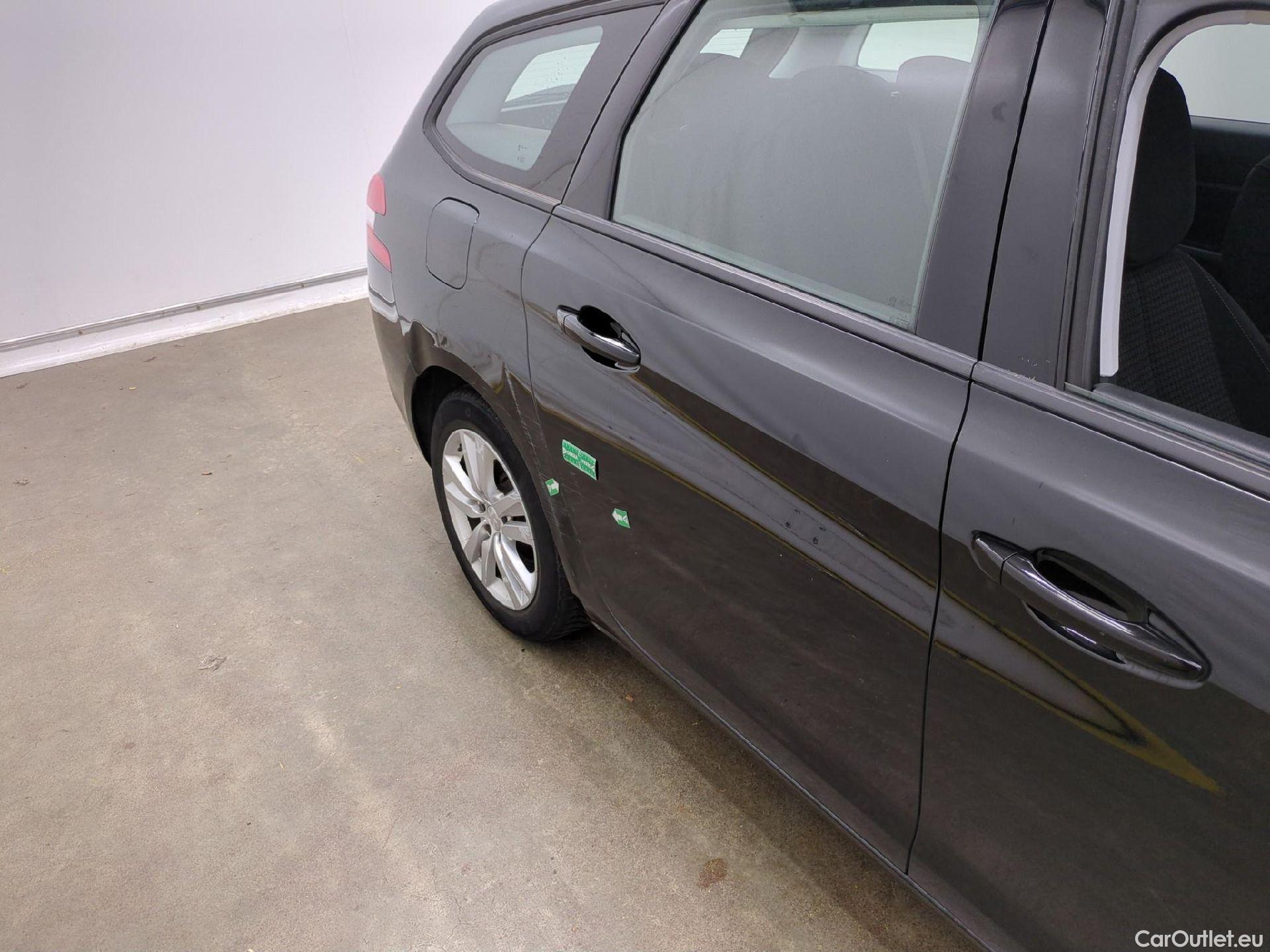  Peugeot  308  SW Active Business 1.5 HDi 130CV BVA8 E6d #46