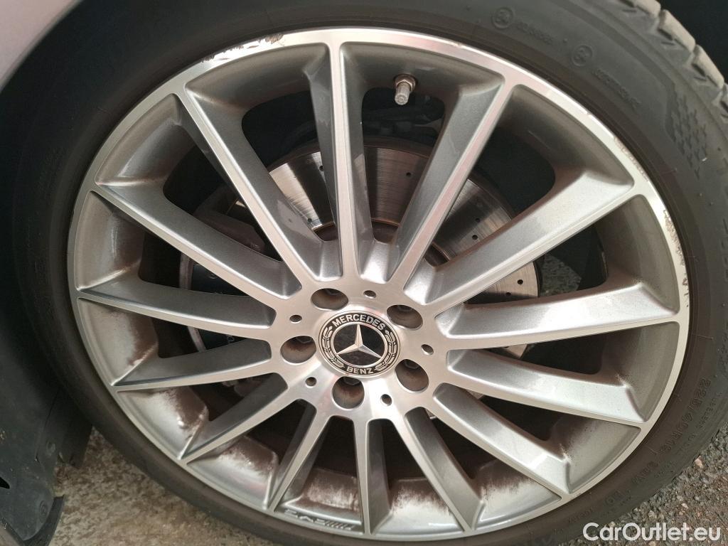  Mercedes  CLA-Klasse MERCEDES-BENZ CLA Coupe / 2019 / 4P / Coupé CLA 200 AMG Line BA7 #2