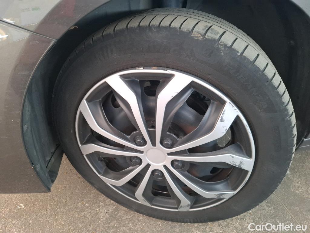  Peugeot  208  Active Business 1.2 PureTech 100CV BVM6 E6d #17