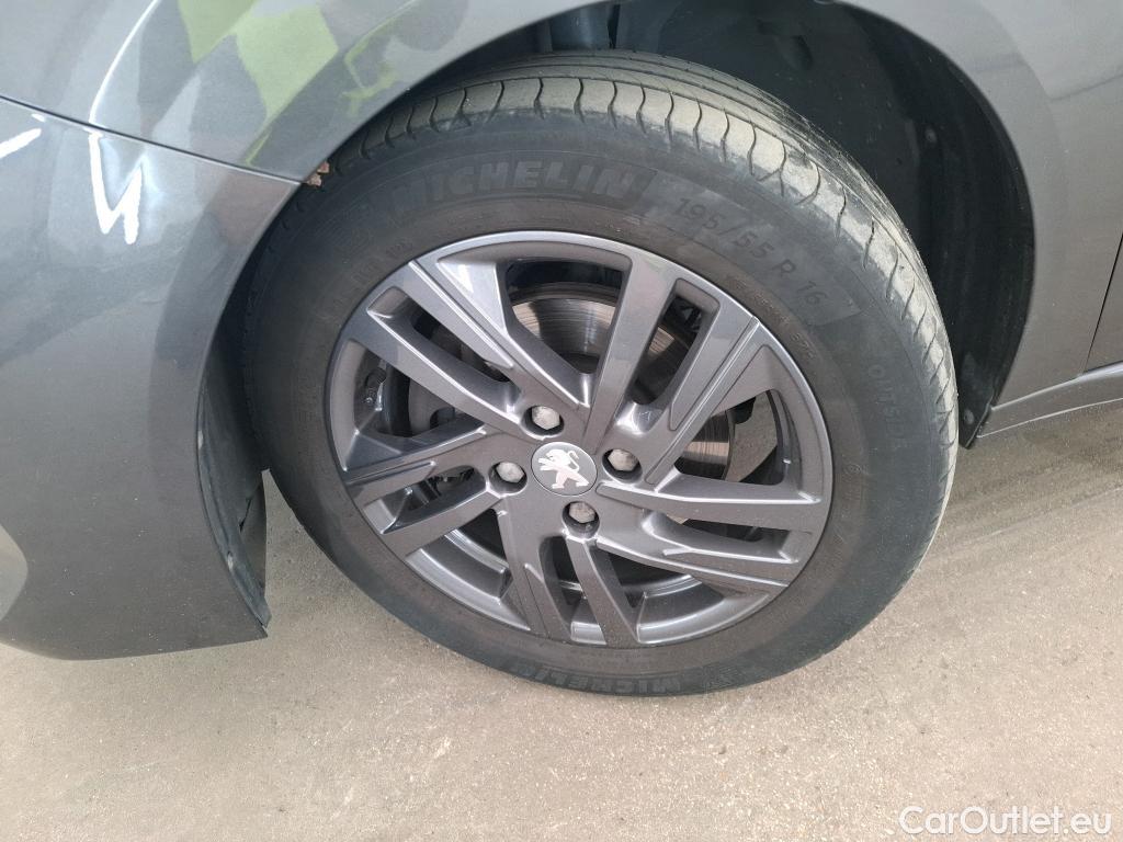  Peugeot  208  Active Pack 1.2 PureTech 100CV BVM6 E6d #1