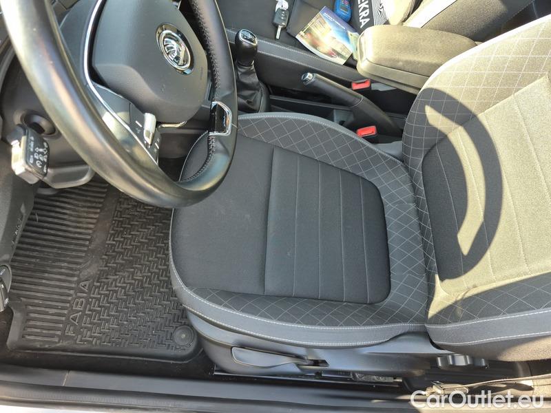  Skoda  Fabia  (PJ3) (2021)  Com.1.0TSI 70 Ambition #6