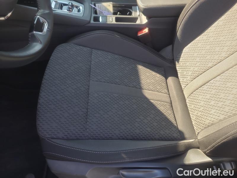  Skoda  Octavia  Combi (NX3)(2020) Oct.Combi 2.0TDI 85 Style AT #4