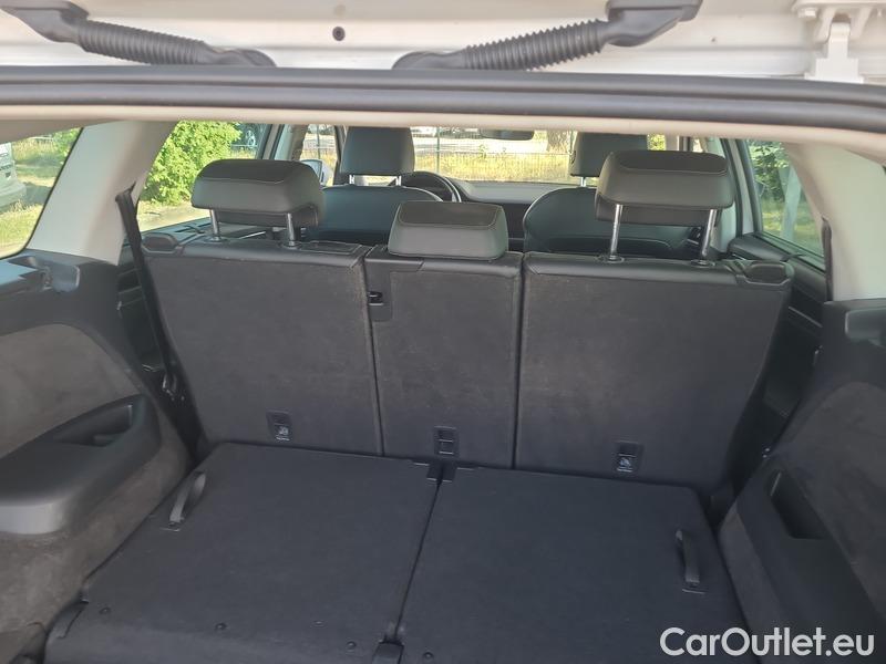  Skoda  Kodiaq  (2016)  1.5TSI 110 Style #14