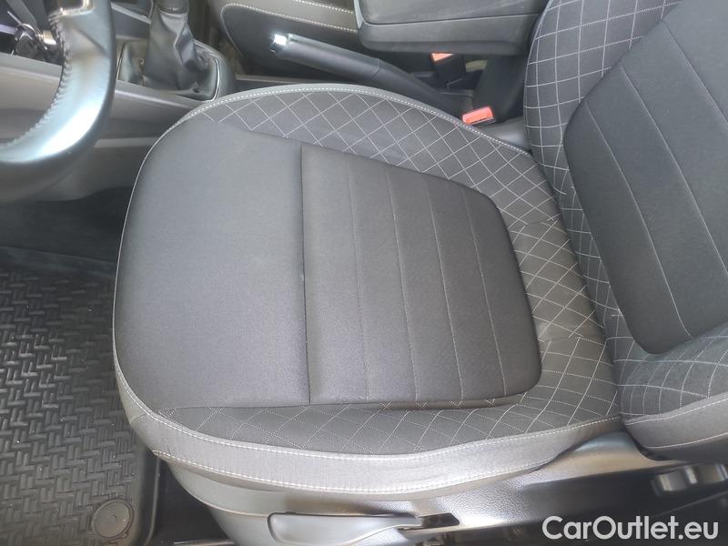  Skoda  Fabia  Combi (2015) Com.1.0TSI 70 Ambition 5d #9