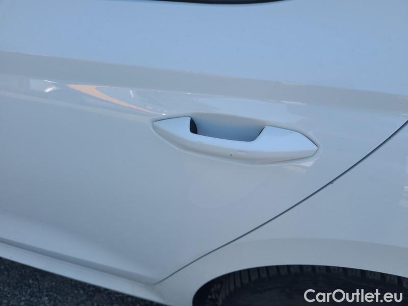  Skoda  Octavia  Lim. (NX3)(2020)  2.0TDI 85 Ambition 5d #7