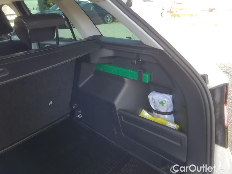  Skoda  Fabia  Combi (2015) Com.1.0TSI 70 Ambition 5d #18