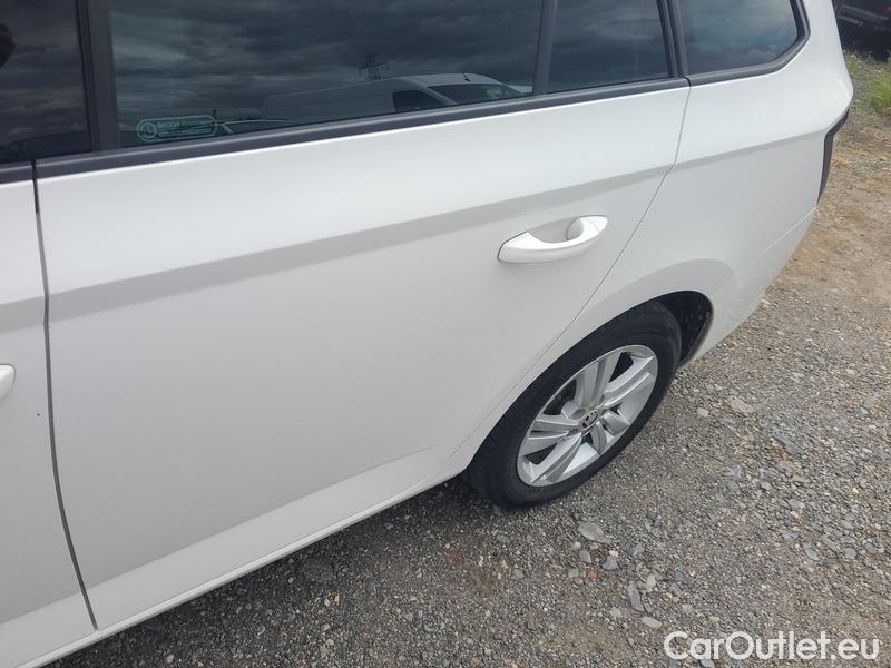  Skoda  Fabia  Combi (2015) Com.1.0TSI 70 Ambition 5d #4