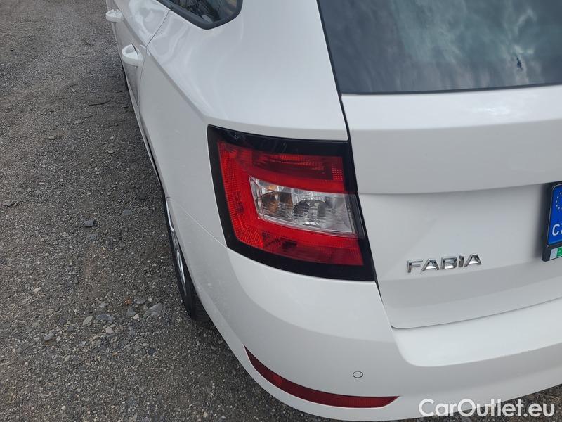  Skoda  Fabia  Combi (2015) Com.1.0TSI 70 Ambition 5d #6