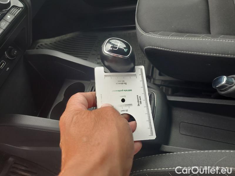  Skoda  Fabia  Combi (2015) Com.1.0TSI 70 Ambition 5d #10