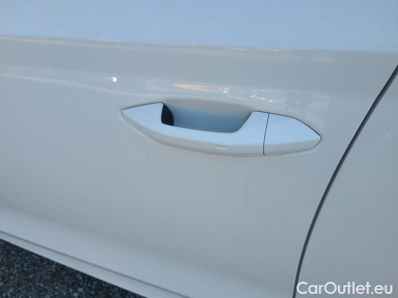  Skoda  Octavia  Lim. (NX3)(2020)  2.0TDI 85 Ambition 5d #31