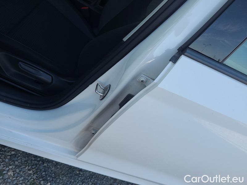  Skoda  Octavia  Lim. (NX3)(2020)  2.0TDI 85 Ambition 5d #30