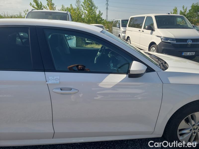  Skoda  Octavia  Lim. (NX3)(2020)  2.0TDI 85 Ambition 5d #20